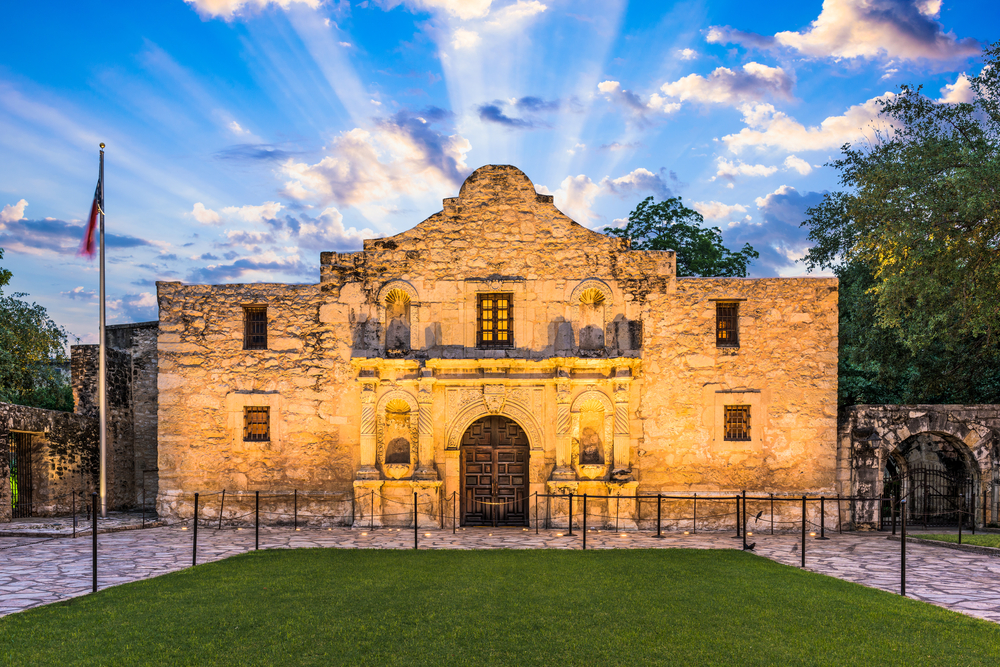 Rays of light beaming up from the Alamo, taken for a guide to the best areas to stay in San Antonio