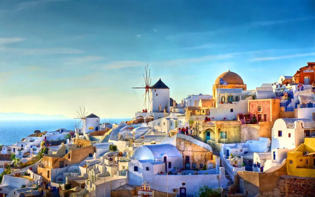 What a Trip to Santorini Costs in 2023